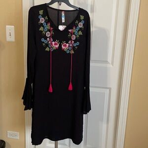 Women’s long sleeve shirt